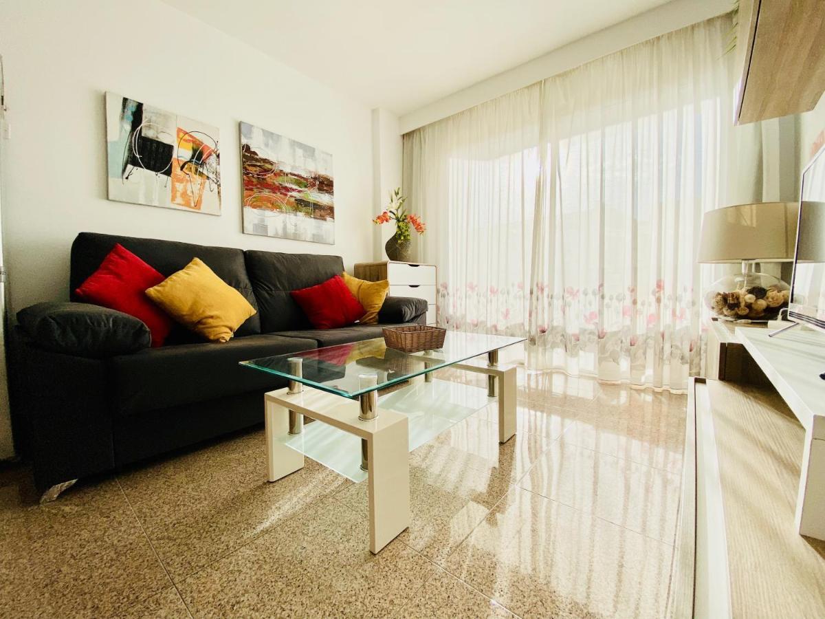 Orange And White Apartment In Yumbo San Bartolomé Dış mekan fotoğraf