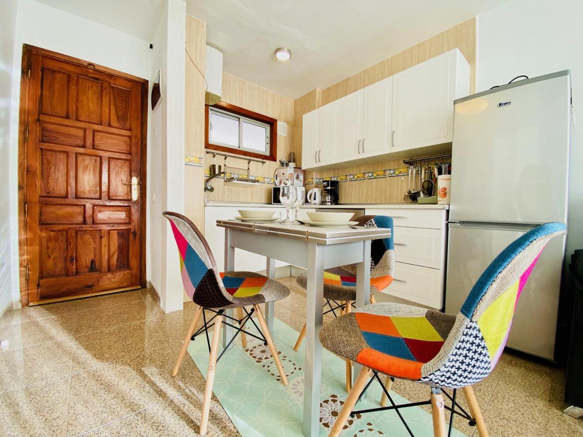 Orange And White Apartment In Yumbo San Bartolomé Dış mekan fotoğraf