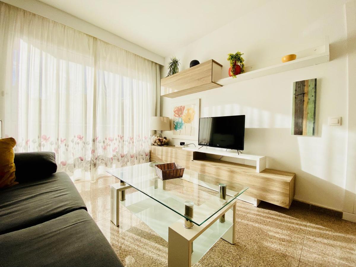 Orange And White Apartment In Yumbo San Bartolomé Dış mekan fotoğraf